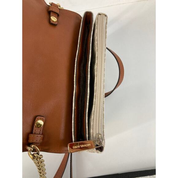 MICHAEL KORS, SMALL IVORY SIGNAURE LEATHER CROSSBODY BAG - Picture 9 of 14